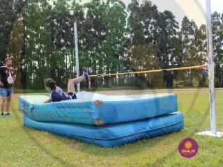 
<a style='margin-left: 5px;' class='btn btn-xs btn-social btn-facebook' href='https://www.facebook.com/sharer/sharer.php?u=https://www.boladovale.com.br/imgs/800-800-90/conteudo/fotos/1426/img6565.jpg' rel='popup' data-width='500' data-height='400'><i class='fa fa-facebook'></i>Compartilhar <span class='hidden-xs'>no Facebook</span>
</a> 
<a class='btn btn-default btn-xs' target='_blank' href='imgs/800-800-90/conteudo/fotos/1426/img6565.jpg'>
<span class='glyphicon glyphicon-cloud-download'></span> Salvar
</a> 
<span></span>