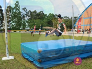 
<a style='margin-left: 5px;' class='btn btn-xs btn-social btn-facebook' href='https://www.facebook.com/sharer/sharer.php?u=https://www.boladovale.com.br/imgs/800-800-90/conteudo/fotos/1426/img6575.jpg' rel='popup' data-width='500' data-height='400'><i class='fa fa-facebook'></i>Compartilhar <span class='hidden-xs'>no Facebook</span>
</a> 
<a class='btn btn-default btn-xs' target='_blank' href='imgs/800-800-90/conteudo/fotos/1426/img6575.jpg'>
<span class='glyphicon glyphicon-cloud-download'></span> Salvar
</a> 
<span></span>