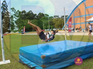 
<a style='margin-left: 5px;' class='btn btn-xs btn-social btn-facebook' href='https://www.facebook.com/sharer/sharer.php?u=https://www.boladovale.com.br/imgs/800-800-90/conteudo/fotos/1426/img6592.jpg' rel='popup' data-width='500' data-height='400'><i class='fa fa-facebook'></i>Compartilhar <span class='hidden-xs'>no Facebook</span>
</a> 
<a class='btn btn-default btn-xs' target='_blank' href='imgs/800-800-90/conteudo/fotos/1426/img6592.jpg'>
<span class='glyphicon glyphicon-cloud-download'></span> Salvar
</a> 
<span></span>