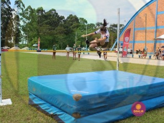 
<a style='margin-left: 5px;' class='btn btn-xs btn-social btn-facebook' href='https://www.facebook.com/sharer/sharer.php?u=https://www.boladovale.com.br/imgs/800-800-90/conteudo/fotos/1426/img6596.jpg' rel='popup' data-width='500' data-height='400'><i class='fa fa-facebook'></i>Compartilhar <span class='hidden-xs'>no Facebook</span>
</a> 
<a class='btn btn-default btn-xs' target='_blank' href='imgs/800-800-90/conteudo/fotos/1426/img6596.jpg'>
<span class='glyphicon glyphicon-cloud-download'></span> Salvar
</a> 
<span></span>