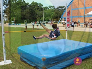 
<a style='margin-left: 5px;' class='btn btn-xs btn-social btn-facebook' href='https://www.facebook.com/sharer/sharer.php?u=https://www.boladovale.com.br/imgs/800-800-90/conteudo/fotos/1426/img6623.jpg' rel='popup' data-width='500' data-height='400'><i class='fa fa-facebook'></i>Compartilhar <span class='hidden-xs'>no Facebook</span>
</a> 
<a class='btn btn-default btn-xs' target='_blank' href='imgs/800-800-90/conteudo/fotos/1426/img6623.jpg'>
<span class='glyphicon glyphicon-cloud-download'></span> Salvar
</a> 
<span></span>