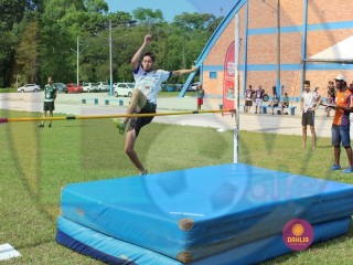
<a style='margin-left: 5px;' class='btn btn-xs btn-social btn-facebook' href='https://www.facebook.com/sharer/sharer.php?u=https://www.boladovale.com.br/imgs/800-800-90/conteudo/fotos/1427/img6702.jpg' rel='popup' data-width='500' data-height='400'><i class='fa fa-facebook'></i>Compartilhar <span class='hidden-xs'>no Facebook</span>
</a> 
<a class='btn btn-default btn-xs' target='_blank' href='imgs/800-800-90/conteudo/fotos/1427/img6702.jpg'>
<span class='glyphicon glyphicon-cloud-download'></span> Salvar
</a> 
<span></span>