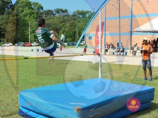 
<a style='margin-left: 5px;' class='btn btn-xs btn-social btn-facebook' href='https://www.facebook.com/sharer/sharer.php?u=https://www.boladovale.com.br/imgs/800-800-90/conteudo/fotos/1427/img6708.jpg' rel='popup' data-width='500' data-height='400'><i class='fa fa-facebook'></i>Compartilhar <span class='hidden-xs'>no Facebook</span>
</a> 
<a class='btn btn-default btn-xs' target='_blank' href='imgs/800-800-90/conteudo/fotos/1427/img6708.jpg'>
<span class='glyphicon glyphicon-cloud-download'></span> Salvar
</a> 
<span></span>