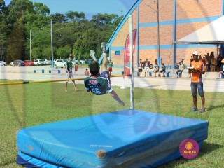 
<a style='margin-left: 5px;' class='btn btn-xs btn-social btn-facebook' href='https://www.facebook.com/sharer/sharer.php?u=https://www.boladovale.com.br/imgs/800-800-90/conteudo/fotos/1427/img6709.jpg' rel='popup' data-width='500' data-height='400'><i class='fa fa-facebook'></i>Compartilhar <span class='hidden-xs'>no Facebook</span>
</a> 
<a class='btn btn-default btn-xs' target='_blank' href='imgs/800-800-90/conteudo/fotos/1427/img6709.jpg'>
<span class='glyphicon glyphicon-cloud-download'></span> Salvar
</a> 
<span></span>