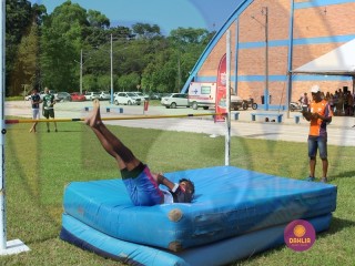 
<a style='margin-left: 5px;' class='btn btn-xs btn-social btn-facebook' href='https://www.facebook.com/sharer/sharer.php?u=https://www.boladovale.com.br/imgs/800-800-90/conteudo/fotos/1427/img6732.jpg' rel='popup' data-width='500' data-height='400'><i class='fa fa-facebook'></i>Compartilhar <span class='hidden-xs'>no Facebook</span>
</a> 
<a class='btn btn-default btn-xs' target='_blank' href='imgs/800-800-90/conteudo/fotos/1427/img6732.jpg'>
<span class='glyphicon glyphicon-cloud-download'></span> Salvar
</a> 
<span></span>