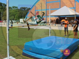 
<a style='margin-left: 5px;' class='btn btn-xs btn-social btn-facebook' href='https://www.facebook.com/sharer/sharer.php?u=https://www.boladovale.com.br/imgs/800-800-90/conteudo/fotos/1427/img6747.jpg' rel='popup' data-width='500' data-height='400'><i class='fa fa-facebook'></i>Compartilhar <span class='hidden-xs'>no Facebook</span>
</a> 
<a class='btn btn-default btn-xs' target='_blank' href='imgs/800-800-90/conteudo/fotos/1427/img6747.jpg'>
<span class='glyphicon glyphicon-cloud-download'></span> Salvar
</a> 
<span></span>