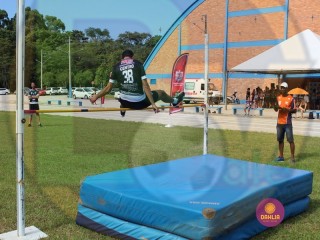 
<a style='margin-left: 5px;' class='btn btn-xs btn-social btn-facebook' href='https://www.facebook.com/sharer/sharer.php?u=https://www.boladovale.com.br/imgs/800-800-90/conteudo/fotos/1427/img6758.jpg' rel='popup' data-width='500' data-height='400'><i class='fa fa-facebook'></i>Compartilhar <span class='hidden-xs'>no Facebook</span>
</a> 
<a class='btn btn-default btn-xs' target='_blank' href='imgs/800-800-90/conteudo/fotos/1427/img6758.jpg'>
<span class='glyphicon glyphicon-cloud-download'></span> Salvar
</a> 
<span></span>