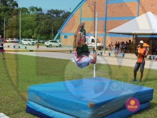 
<a style='margin-left: 5px;' class='btn btn-xs btn-social btn-facebook' href='https://www.facebook.com/sharer/sharer.php?u=https://www.boladovale.com.br/imgs/800-800-90/conteudo/fotos/1427/img6761.jpg' rel='popup' data-width='500' data-height='400'><i class='fa fa-facebook'></i>Compartilhar <span class='hidden-xs'>no Facebook</span>
</a> 
<a class='btn btn-default btn-xs' target='_blank' href='imgs/800-800-90/conteudo/fotos/1427/img6761.jpg'>
<span class='glyphicon glyphicon-cloud-download'></span> Salvar
</a> 
<span></span>