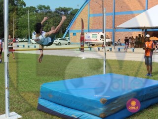 
<a style='margin-left: 5px;' class='btn btn-xs btn-social btn-facebook' href='https://www.facebook.com/sharer/sharer.php?u=https://www.boladovale.com.br/imgs/800-800-90/conteudo/fotos/1427/img6763.jpg' rel='popup' data-width='500' data-height='400'><i class='fa fa-facebook'></i>Compartilhar <span class='hidden-xs'>no Facebook</span>
</a> 
<a class='btn btn-default btn-xs' target='_blank' href='imgs/800-800-90/conteudo/fotos/1427/img6763.jpg'>
<span class='glyphicon glyphicon-cloud-download'></span> Salvar
</a> 
<span></span>