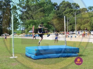 
<a style='margin-left: 5px;' class='btn btn-xs btn-social btn-facebook' href='https://www.facebook.com/sharer/sharer.php?u=https://www.boladovale.com.br/imgs/800-800-90/conteudo/fotos/1427/img6788.jpg' rel='popup' data-width='500' data-height='400'><i class='fa fa-facebook'></i>Compartilhar <span class='hidden-xs'>no Facebook</span>
</a> 
<a class='btn btn-default btn-xs' target='_blank' href='imgs/800-800-90/conteudo/fotos/1427/img6788.jpg'>
<span class='glyphicon glyphicon-cloud-download'></span> Salvar
</a> 
<span></span>