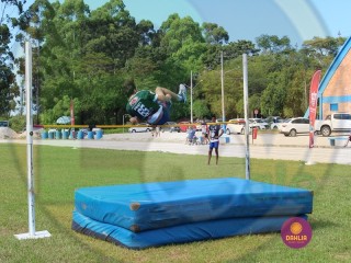 
<a style='margin-left: 5px;' class='btn btn-xs btn-social btn-facebook' href='https://www.facebook.com/sharer/sharer.php?u=https://www.boladovale.com.br/imgs/800-800-90/conteudo/fotos/1427/img6806.jpg' rel='popup' data-width='500' data-height='400'><i class='fa fa-facebook'></i>Compartilhar <span class='hidden-xs'>no Facebook</span>
</a> 
<a class='btn btn-default btn-xs' target='_blank' href='imgs/800-800-90/conteudo/fotos/1427/img6806.jpg'>
<span class='glyphicon glyphicon-cloud-download'></span> Salvar
</a> 
<span></span>
