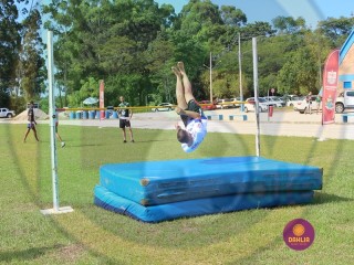 
<a style='margin-left: 5px;' class='btn btn-xs btn-social btn-facebook' href='https://www.facebook.com/sharer/sharer.php?u=https://www.boladovale.com.br/imgs/800-800-90/conteudo/fotos/1427/img6815.jpg' rel='popup' data-width='500' data-height='400'><i class='fa fa-facebook'></i>Compartilhar <span class='hidden-xs'>no Facebook</span>
</a> 
<a class='btn btn-default btn-xs' target='_blank' href='imgs/800-800-90/conteudo/fotos/1427/img6815.jpg'>
<span class='glyphicon glyphicon-cloud-download'></span> Salvar
</a> 
<span></span>
