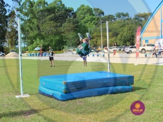 
<a style='margin-left: 5px;' class='btn btn-xs btn-social btn-facebook' href='https://www.facebook.com/sharer/sharer.php?u=https://www.boladovale.com.br/imgs/800-800-90/conteudo/fotos/1427/img6819.jpg' rel='popup' data-width='500' data-height='400'><i class='fa fa-facebook'></i>Compartilhar <span class='hidden-xs'>no Facebook</span>
</a> 
<a class='btn btn-default btn-xs' target='_blank' href='imgs/800-800-90/conteudo/fotos/1427/img6819.jpg'>
<span class='glyphicon glyphicon-cloud-download'></span> Salvar
</a> 
<span></span>
