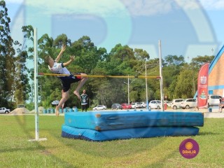 
<a style='margin-left: 5px;' class='btn btn-xs btn-social btn-facebook' href='https://www.facebook.com/sharer/sharer.php?u=https://www.boladovale.com.br/imgs/800-800-90/conteudo/fotos/1427/img6828.jpg' rel='popup' data-width='500' data-height='400'><i class='fa fa-facebook'></i>Compartilhar <span class='hidden-xs'>no Facebook</span>
</a> 
<a class='btn btn-default btn-xs' target='_blank' href='imgs/800-800-90/conteudo/fotos/1427/img6828.jpg'>
<span class='glyphicon glyphicon-cloud-download'></span> Salvar
</a> 
<span></span>