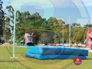 
<a style='margin-left: 5px;' class='btn btn-xs btn-social btn-facebook' href='https://www.facebook.com/sharer/sharer.php?u=https://www.boladovale.com.br/imgs/800-800-90/conteudo/fotos/1427/img6858.jpg' rel='popup' data-width='500' data-height='400'><i class='fa fa-facebook'></i>Compartilhar <span class='hidden-xs'>no Facebook</span>
</a> 
<a class='btn btn-default btn-xs' target='_blank' href='imgs/800-800-90/conteudo/fotos/1427/img6858.jpg'>
<span class='glyphicon glyphicon-cloud-download'></span> Salvar
</a> 
<span></span>