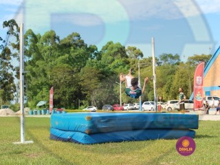 
<a style='margin-left: 5px;' class='btn btn-xs btn-social btn-facebook' href='https://www.facebook.com/sharer/sharer.php?u=https://www.boladovale.com.br/imgs/800-800-90/conteudo/fotos/1427/img6872.jpg' rel='popup' data-width='500' data-height='400'><i class='fa fa-facebook'></i>Compartilhar <span class='hidden-xs'>no Facebook</span>
</a> 
<a class='btn btn-default btn-xs' target='_blank' href='imgs/800-800-90/conteudo/fotos/1427/img6872.jpg'>
<span class='glyphicon glyphicon-cloud-download'></span> Salvar
</a> 
<span></span>