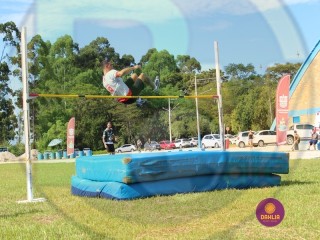 
<a style='margin-left: 5px;' class='btn btn-xs btn-social btn-facebook' href='https://www.facebook.com/sharer/sharer.php?u=https://www.boladovale.com.br/imgs/800-800-90/conteudo/fotos/1427/img6874.jpg' rel='popup' data-width='500' data-height='400'><i class='fa fa-facebook'></i>Compartilhar <span class='hidden-xs'>no Facebook</span>
</a> 
<a class='btn btn-default btn-xs' target='_blank' href='imgs/800-800-90/conteudo/fotos/1427/img6874.jpg'>
<span class='glyphicon glyphicon-cloud-download'></span> Salvar
</a> 
<span></span>