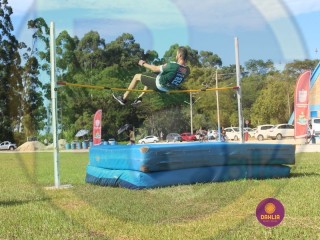 
<a style='margin-left: 5px;' class='btn btn-xs btn-social btn-facebook' href='https://www.facebook.com/sharer/sharer.php?u=https://www.boladovale.com.br/imgs/800-800-90/conteudo/fotos/1427/img6897.jpg' rel='popup' data-width='500' data-height='400'><i class='fa fa-facebook'></i>Compartilhar <span class='hidden-xs'>no Facebook</span>
</a> 
<a class='btn btn-default btn-xs' target='_blank' href='imgs/800-800-90/conteudo/fotos/1427/img6897.jpg'>
<span class='glyphicon glyphicon-cloud-download'></span> Salvar
</a> 
<span></span>
