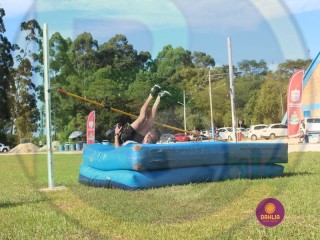 
<a style='margin-left: 5px;' class='btn btn-xs btn-social btn-facebook' href='https://www.facebook.com/sharer/sharer.php?u=https://www.boladovale.com.br/imgs/800-800-90/conteudo/fotos/1427/img6898.jpg' rel='popup' data-width='500' data-height='400'><i class='fa fa-facebook'></i>Compartilhar <span class='hidden-xs'>no Facebook</span>
</a> 
<a class='btn btn-default btn-xs' target='_blank' href='imgs/800-800-90/conteudo/fotos/1427/img6898.jpg'>
<span class='glyphicon glyphicon-cloud-download'></span> Salvar
</a> 
<span></span>