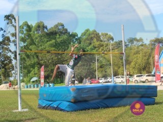 
<a style='margin-left: 5px;' class='btn btn-xs btn-social btn-facebook' href='https://www.facebook.com/sharer/sharer.php?u=https://www.boladovale.com.br/imgs/800-800-90/conteudo/fotos/1427/img6907.jpg' rel='popup' data-width='500' data-height='400'><i class='fa fa-facebook'></i>Compartilhar <span class='hidden-xs'>no Facebook</span>
</a> 
<a class='btn btn-default btn-xs' target='_blank' href='imgs/800-800-90/conteudo/fotos/1427/img6907.jpg'>
<span class='glyphicon glyphicon-cloud-download'></span> Salvar
</a> 
<span></span>