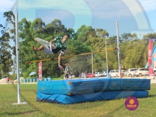 
<a style='margin-left: 5px;' class='btn btn-xs btn-social btn-facebook' href='https://www.facebook.com/sharer/sharer.php?u=https://www.boladovale.com.br/imgs/800-800-90/conteudo/fotos/1427/img6908.jpg' rel='popup' data-width='500' data-height='400'><i class='fa fa-facebook'></i>Compartilhar <span class='hidden-xs'>no Facebook</span>
</a> 
<a class='btn btn-default btn-xs' target='_blank' href='imgs/800-800-90/conteudo/fotos/1427/img6908.jpg'>
<span class='glyphicon glyphicon-cloud-download'></span> Salvar
</a> 
<span></span>