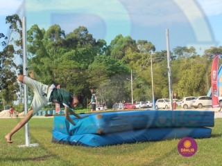 
<a style='margin-left: 5px;' class='btn btn-xs btn-social btn-facebook' href='https://www.facebook.com/sharer/sharer.php?u=https://www.boladovale.com.br/imgs/800-800-90/conteudo/fotos/1427/img6909.jpg' rel='popup' data-width='500' data-height='400'><i class='fa fa-facebook'></i>Compartilhar <span class='hidden-xs'>no Facebook</span>
</a> 
<a class='btn btn-default btn-xs' target='_blank' href='imgs/800-800-90/conteudo/fotos/1427/img6909.jpg'>
<span class='glyphicon glyphicon-cloud-download'></span> Salvar
</a> 
<span></span>
