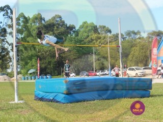 
<a style='margin-left: 5px;' class='btn btn-xs btn-social btn-facebook' href='https://www.facebook.com/sharer/sharer.php?u=https://www.boladovale.com.br/imgs/800-800-90/conteudo/fotos/1427/img6911.jpg' rel='popup' data-width='500' data-height='400'><i class='fa fa-facebook'></i>Compartilhar <span class='hidden-xs'>no Facebook</span>
</a> 
<a class='btn btn-default btn-xs' target='_blank' href='imgs/800-800-90/conteudo/fotos/1427/img6911.jpg'>
<span class='glyphicon glyphicon-cloud-download'></span> Salvar
</a> 
<span></span>