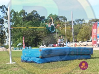 
<a style='margin-left: 5px;' class='btn btn-xs btn-social btn-facebook' href='https://www.facebook.com/sharer/sharer.php?u=https://www.boladovale.com.br/imgs/800-800-90/conteudo/fotos/1427/img6914.jpg' rel='popup' data-width='500' data-height='400'><i class='fa fa-facebook'></i>Compartilhar <span class='hidden-xs'>no Facebook</span>
</a> 
<a class='btn btn-default btn-xs' target='_blank' href='imgs/800-800-90/conteudo/fotos/1427/img6914.jpg'>
<span class='glyphicon glyphicon-cloud-download'></span> Salvar
</a> 
<span></span>