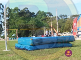 
<a style='margin-left: 5px;' class='btn btn-xs btn-social btn-facebook' href='https://www.facebook.com/sharer/sharer.php?u=https://www.boladovale.com.br/imgs/800-800-90/conteudo/fotos/1427/img6915.jpg' rel='popup' data-width='500' data-height='400'><i class='fa fa-facebook'></i>Compartilhar <span class='hidden-xs'>no Facebook</span>
</a> 
<a class='btn btn-default btn-xs' target='_blank' href='imgs/800-800-90/conteudo/fotos/1427/img6915.jpg'>
<span class='glyphicon glyphicon-cloud-download'></span> Salvar
</a> 
<span></span>