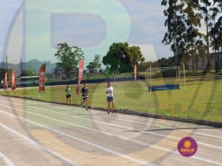 
<a style='margin-left: 5px;' class='btn btn-xs btn-social btn-facebook' href='https://www.facebook.com/sharer/sharer.php?u=https://www.boladovale.com.br/imgs/800-800-90/conteudo/fotos/1428/img6948.jpg' rel='popup' data-width='500' data-height='400'><i class='fa fa-facebook'></i>Compartilhar <span class='hidden-xs'>no Facebook</span>
</a> 
<a class='btn btn-default btn-xs' target='_blank' href='imgs/800-800-90/conteudo/fotos/1428/img6948.jpg'>
<span class='glyphicon glyphicon-cloud-download'></span> Salvar
</a> 
<span></span>