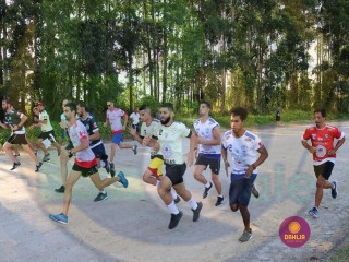 
<a style='margin-left: 5px;' class='btn btn-xs btn-social btn-facebook' href='https://www.facebook.com/sharer/sharer.php?u=https://www.boladovale.com.br/imgs/800-800-90/conteudo/fotos/1429/img7030.jpg' rel='popup' data-width='500' data-height='400'><i class='fa fa-facebook'></i>Compartilhar <span class='hidden-xs'>no Facebook</span>
</a> 
<a class='btn btn-default btn-xs' target='_blank' href='imgs/800-800-90/conteudo/fotos/1429/img7030.jpg'>
<span class='glyphicon glyphicon-cloud-download'></span> Salvar
</a> 
<span></span>