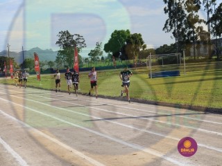 
<a style='margin-left: 5px;' class='btn btn-xs btn-social btn-facebook' href='https://www.facebook.com/sharer/sharer.php?u=https://www.boladovale.com.br/imgs/800-800-90/conteudo/fotos/1429/img7044.jpg' rel='popup' data-width='500' data-height='400'><i class='fa fa-facebook'></i>Compartilhar <span class='hidden-xs'>no Facebook</span>
</a> 
<a class='btn btn-default btn-xs' target='_blank' href='imgs/800-800-90/conteudo/fotos/1429/img7044.jpg'>
<span class='glyphicon glyphicon-cloud-download'></span> Salvar
</a> 
<span></span>