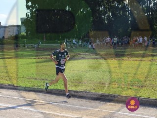 
<a style='margin-left: 5px;' class='btn btn-xs btn-social btn-facebook' href='https://www.facebook.com/sharer/sharer.php?u=https://www.boladovale.com.br/imgs/800-800-90/conteudo/fotos/1429/img7072.jpg' rel='popup' data-width='500' data-height='400'><i class='fa fa-facebook'></i>Compartilhar <span class='hidden-xs'>no Facebook</span>
</a> 
<a class='btn btn-default btn-xs' target='_blank' href='imgs/800-800-90/conteudo/fotos/1429/img7072.jpg'>
<span class='glyphicon glyphicon-cloud-download'></span> Salvar
</a> 
<span></span>