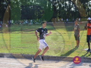
<a style='margin-left: 5px;' class='btn btn-xs btn-social btn-facebook' href='https://www.facebook.com/sharer/sharer.php?u=https://www.boladovale.com.br/imgs/800-800-90/conteudo/fotos/1429/img7085.jpg' rel='popup' data-width='500' data-height='400'><i class='fa fa-facebook'></i>Compartilhar <span class='hidden-xs'>no Facebook</span>
</a> 
<a class='btn btn-default btn-xs' target='_blank' href='imgs/800-800-90/conteudo/fotos/1429/img7085.jpg'>
<span class='glyphicon glyphicon-cloud-download'></span> Salvar
</a> 
<span></span>