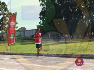 
<a style='margin-left: 5px;' class='btn btn-xs btn-social btn-facebook' href='https://www.facebook.com/sharer/sharer.php?u=https://www.boladovale.com.br/imgs/800-800-90/conteudo/fotos/1429/img7107.jpg' rel='popup' data-width='500' data-height='400'><i class='fa fa-facebook'></i>Compartilhar <span class='hidden-xs'>no Facebook</span>
</a> 
<a class='btn btn-default btn-xs' target='_blank' href='imgs/800-800-90/conteudo/fotos/1429/img7107.jpg'>
<span class='glyphicon glyphicon-cloud-download'></span> Salvar
</a> 
<span></span>