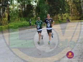 
<a style='margin-left: 5px;' class='btn btn-xs btn-social btn-facebook' href='https://www.facebook.com/sharer/sharer.php?u=https://www.boladovale.com.br/imgs/800-800-90/conteudo/fotos/1431/img7164.jpg' rel='popup' data-width='500' data-height='400'><i class='fa fa-facebook'></i>Compartilhar <span class='hidden-xs'>no Facebook</span>
</a> 
<a class='btn btn-default btn-xs' target='_blank' href='imgs/800-800-90/conteudo/fotos/1431/img7164.jpg'>
<span class='glyphicon glyphicon-cloud-download'></span> Salvar
</a> 
<span></span>