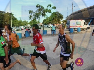 
<a style='margin-left: 5px;' class='btn btn-xs btn-social btn-facebook' href='https://www.facebook.com/sharer/sharer.php?u=https://www.boladovale.com.br/imgs/800-800-90/conteudo/fotos/1431/img7220.jpg' rel='popup' data-width='500' data-height='400'><i class='fa fa-facebook'></i>Compartilhar <span class='hidden-xs'>no Facebook</span>
</a> 
<a class='btn btn-default btn-xs' target='_blank' href='imgs/800-800-90/conteudo/fotos/1431/img7220.jpg'>
<span class='glyphicon glyphicon-cloud-download'></span> Salvar
</a> 
<span></span>