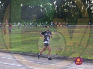 
<a style='margin-left: 5px;' class='btn btn-xs btn-social btn-facebook' href='https://www.facebook.com/sharer/sharer.php?u=https://www.boladovale.com.br/imgs/800-800-90/conteudo/fotos/1431/img7236.jpg' rel='popup' data-width='500' data-height='400'><i class='fa fa-facebook'></i>Compartilhar <span class='hidden-xs'>no Facebook</span>
</a> 
<a class='btn btn-default btn-xs' target='_blank' href='imgs/800-800-90/conteudo/fotos/1431/img7236.jpg'>
<span class='glyphicon glyphicon-cloud-download'></span> Salvar
</a> 
<span></span>