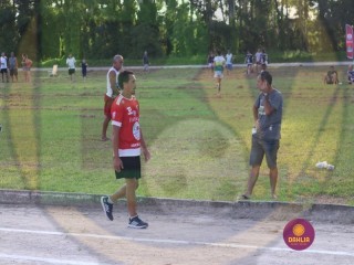 
<a style='margin-left: 5px;' class='btn btn-xs btn-social btn-facebook' href='https://www.facebook.com/sharer/sharer.php?u=https://www.boladovale.com.br/imgs/800-800-90/conteudo/fotos/1431/img7293.jpg' rel='popup' data-width='500' data-height='400'><i class='fa fa-facebook'></i>Compartilhar <span class='hidden-xs'>no Facebook</span>
</a> 
<a class='btn btn-default btn-xs' target='_blank' href='imgs/800-800-90/conteudo/fotos/1431/img7293.jpg'>
<span class='glyphicon glyphicon-cloud-download'></span> Salvar
</a> 
<span></span>