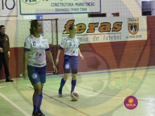 
<a style='margin-left: 5px;' class='btn btn-xs btn-social btn-facebook' href='https://www.facebook.com/sharer/sharer.php?u=https://www.boladovale.com.br/imgs/800-800-90/conteudo/fotos/1433/img7231.jpg' rel='popup' data-width='500' data-height='400'><i class='fa fa-facebook'></i>Compartilhar <span class='hidden-xs'>no Facebook</span>
</a> 
<a class='btn btn-default btn-xs' target='_blank' href='imgs/800-800-90/conteudo/fotos/1433/img7231.jpg'>
<span class='glyphicon glyphicon-cloud-download'></span> Salvar
</a> 
<span></span>