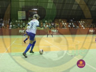 
<a style='margin-left: 5px;' class='btn btn-xs btn-social btn-facebook' href='https://www.facebook.com/sharer/sharer.php?u=https://www.boladovale.com.br/imgs/800-800-90/conteudo/fotos/1433/img7308.jpg' rel='popup' data-width='500' data-height='400'><i class='fa fa-facebook'></i>Compartilhar <span class='hidden-xs'>no Facebook</span>
</a> 
<a class='btn btn-default btn-xs' target='_blank' href='imgs/800-800-90/conteudo/fotos/1433/img7308.jpg'>
<span class='glyphicon glyphicon-cloud-download'></span> Salvar
</a> 
<span></span>