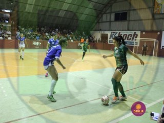 
<a style='margin-left: 5px;' class='btn btn-xs btn-social btn-facebook' href='https://www.facebook.com/sharer/sharer.php?u=https://www.boladovale.com.br/imgs/800-800-90/conteudo/fotos/1433/img7321.jpg' rel='popup' data-width='500' data-height='400'><i class='fa fa-facebook'></i>Compartilhar <span class='hidden-xs'>no Facebook</span>
</a> 
<a class='btn btn-default btn-xs' target='_blank' href='imgs/800-800-90/conteudo/fotos/1433/img7321.jpg'>
<span class='glyphicon glyphicon-cloud-download'></span> Salvar
</a> 
<span></span>