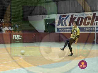 
<a style='margin-left: 5px;' class='btn btn-xs btn-social btn-facebook' href='https://www.facebook.com/sharer/sharer.php?u=https://www.boladovale.com.br/imgs/800-800-90/conteudo/fotos/1434/img7455.jpg' rel='popup' data-width='500' data-height='400'><i class='fa fa-facebook'></i>Compartilhar <span class='hidden-xs'>no Facebook</span>
</a> 
<a class='btn btn-default btn-xs' target='_blank' href='imgs/800-800-90/conteudo/fotos/1434/img7455.jpg'>
<span class='glyphicon glyphicon-cloud-download'></span> Salvar
</a> 
<span></span>