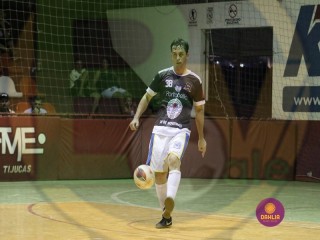 
<a style='margin-left: 5px;' class='btn btn-xs btn-social btn-facebook' href='https://www.facebook.com/sharer/sharer.php?u=https://www.boladovale.com.br/imgs/800-800-90/conteudo/fotos/1434/img7514.jpg' rel='popup' data-width='500' data-height='400'><i class='fa fa-facebook'></i>Compartilhar <span class='hidden-xs'>no Facebook</span>
</a> 
<a class='btn btn-default btn-xs' target='_blank' href='imgs/800-800-90/conteudo/fotos/1434/img7514.jpg'>
<span class='glyphicon glyphicon-cloud-download'></span> Salvar
</a> 
<span></span>