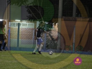
<a style='margin-left: 5px;' class='btn btn-xs btn-social btn-facebook' href='https://www.facebook.com/sharer/sharer.php?u=https://www.boladovale.com.br/imgs/800-800-90/conteudo/fotos/1435/mg7689.jpg' rel='popup' data-width='500' data-height='400'><i class='fa fa-facebook'></i>Compartilhar <span class='hidden-xs'>no Facebook</span>
</a> 
<a class='btn btn-default btn-xs' target='_blank' href='imgs/800-800-90/conteudo/fotos/1435/mg7689.jpg'>
<span class='glyphicon glyphicon-cloud-download'></span> Salvar
</a> 
<span></span>