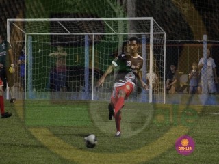
<a style='margin-left: 5px;' class='btn btn-xs btn-social btn-facebook' href='https://www.facebook.com/sharer/sharer.php?u=https://www.boladovale.com.br/imgs/800-800-90/conteudo/fotos/1435/mg7753.jpg' rel='popup' data-width='500' data-height='400'><i class='fa fa-facebook'></i>Compartilhar <span class='hidden-xs'>no Facebook</span>
</a> 
<a class='btn btn-default btn-xs' target='_blank' href='imgs/800-800-90/conteudo/fotos/1435/mg7753.jpg'>
<span class='glyphicon glyphicon-cloud-download'></span> Salvar
</a> 
<span></span>