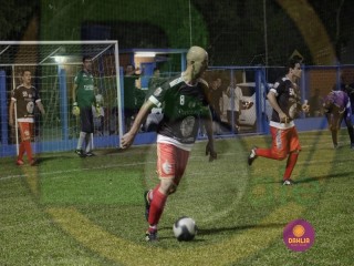 
<a style='margin-left: 5px;' class='btn btn-xs btn-social btn-facebook' href='https://www.facebook.com/sharer/sharer.php?u=https://www.boladovale.com.br/imgs/800-800-90/conteudo/fotos/1435/mg7781.jpg' rel='popup' data-width='500' data-height='400'><i class='fa fa-facebook'></i>Compartilhar <span class='hidden-xs'>no Facebook</span>
</a> 
<a class='btn btn-default btn-xs' target='_blank' href='imgs/800-800-90/conteudo/fotos/1435/mg7781.jpg'>
<span class='glyphicon glyphicon-cloud-download'></span> Salvar
</a> 
<span></span>