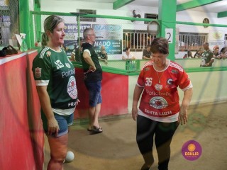 
<a style='margin-left: 5px;' class='btn btn-xs btn-social btn-facebook' href='https://www.facebook.com/sharer/sharer.php?u=https://www.boladovale.com.br/imgs/800-800-90/conteudo/fotos/1436/img7834.jpg' rel='popup' data-width='500' data-height='400'><i class='fa fa-facebook'></i>Compartilhar <span class='hidden-xs'>no Facebook</span>
</a> 
<a class='btn btn-default btn-xs' target='_blank' href='imgs/800-800-90/conteudo/fotos/1436/img7834.jpg'>
<span class='glyphicon glyphicon-cloud-download'></span> Salvar
</a> 
<span></span>