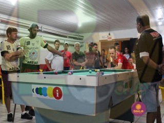 
<a style='margin-left: 5px;' class='btn btn-xs btn-social btn-facebook' href='https://www.facebook.com/sharer/sharer.php?u=https://www.boladovale.com.br/imgs/800-800-90/conteudo/fotos/1437/img7921.jpg' rel='popup' data-width='500' data-height='400'><i class='fa fa-facebook'></i>Compartilhar <span class='hidden-xs'>no Facebook</span>
</a> 
<a class='btn btn-default btn-xs' target='_blank' href='imgs/800-800-90/conteudo/fotos/1437/img7921.jpg'>
<span class='glyphicon glyphicon-cloud-download'></span> Salvar
</a> 
<span></span>