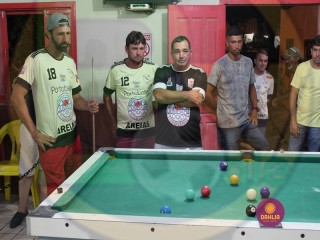 
<a style='margin-left: 5px;' class='btn btn-xs btn-social btn-facebook' href='https://www.facebook.com/sharer/sharer.php?u=https://www.boladovale.com.br/imgs/800-800-90/conteudo/fotos/1437/img7931.jpg' rel='popup' data-width='500' data-height='400'><i class='fa fa-facebook'></i>Compartilhar <span class='hidden-xs'>no Facebook</span>
</a> 
<a class='btn btn-default btn-xs' target='_blank' href='imgs/800-800-90/conteudo/fotos/1437/img7931.jpg'>
<span class='glyphicon glyphicon-cloud-download'></span> Salvar
</a> 
<span></span>